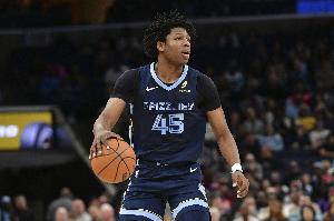 欺负人!半场灰熊仨常规轮换轰41分 斯潘塞17分&GG-杰克逊16分