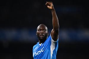 APP下载-卢卡库：意甲冠军竞争还没有结束 祝国米在欧冠尽可能走得更远