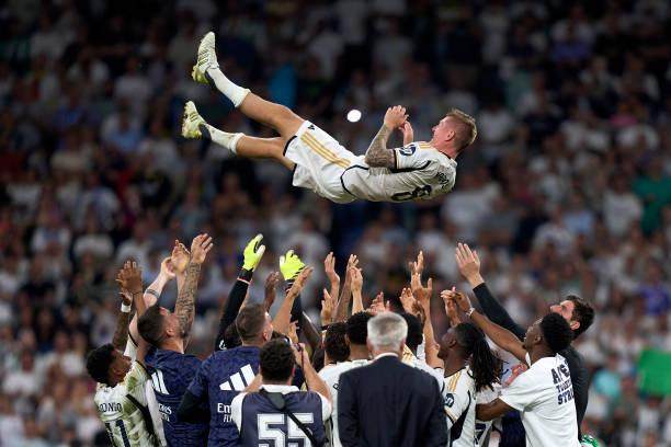 Yabo Sports-【人物】伯纳乌告别“酷小伙”克罗斯，传奇永存人心